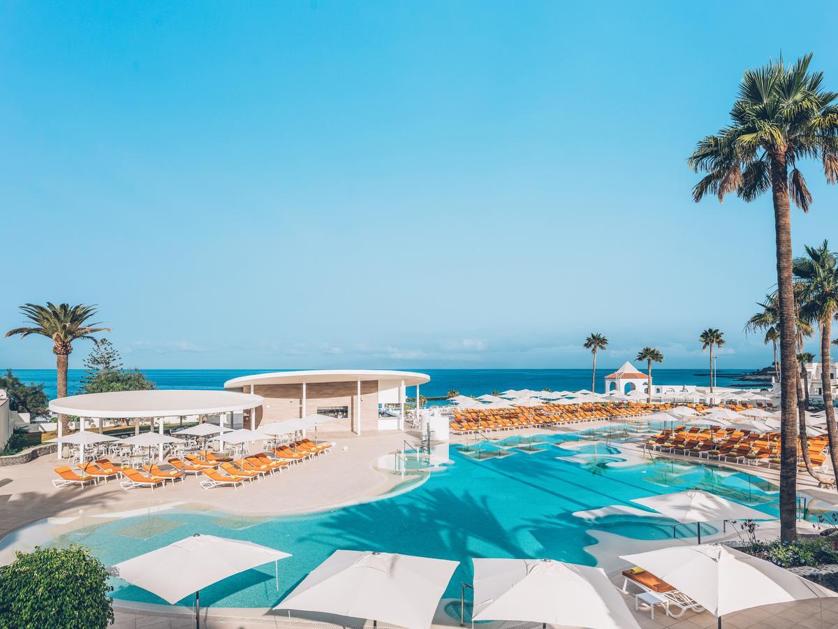 ホテル イベロスター セレクション サビラ アデヘ エクステリア 写真 The resort's main pool